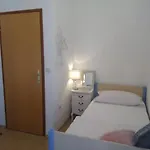 Anita *
